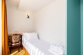 Limehouse Library Hotel