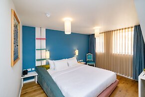 Limehouse Library Hotel