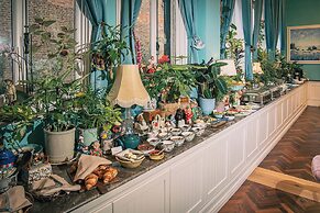 Limehouse Library Hotel