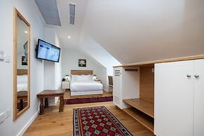 Limehouse Library Hotel