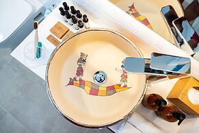 Limehouse Library Hotel