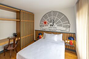 Limehouse Library Hotel