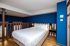 Limehouse Library Hotel