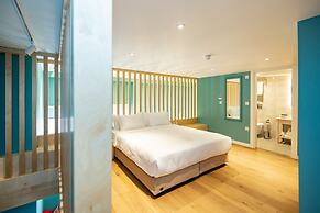 Limehouse Library Hotel