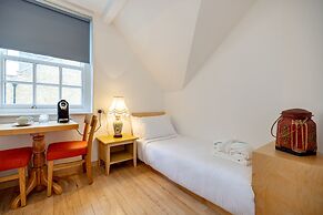 Limehouse Library Hotel