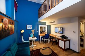 Limehouse Library Hotel