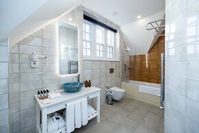 Limehouse Library Hotel