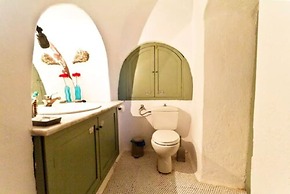 Hanging at the top of the world