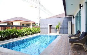 Luxury Pool Villa A10