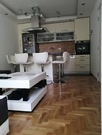 Lovely 2-bed Apartment in Novi Sad