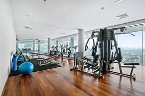 Deluxe2 Paradigm Mall