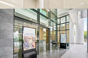 Deluxe2 Paradigm Mall