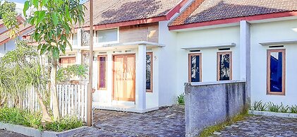 Villa Kebon Jeruk Syariah Malang by ecommerceloka