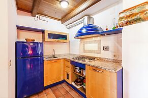 Hawthorn Apt With Shared Pool Family Fun