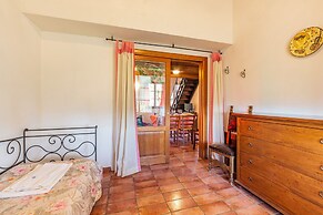 Hawthorn Apt With Shared Pool Family Fun