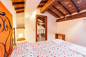 Hawthorn Apt With Shared Pool Family Fun