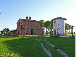 Hawthorn Apt With Shared Pool Family Fun