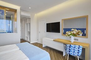 Viva Mare Beach Hotel