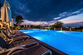 Viva Mare Beach Hotel