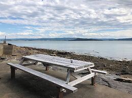 Beautiful 3 Bed Cottage in Ytteroy, With Seaview