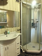 Beautiful 3 Bed Cottage in Ytteroy, With Seaview