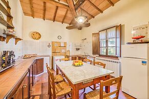 Rosehip apt with shared pool