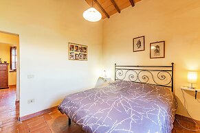 Rosehip apt with shared pool