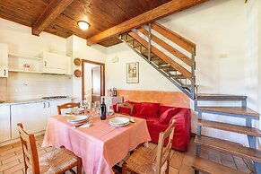Rosehip apt with shared pool