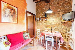 Rosehip apt with shared pool