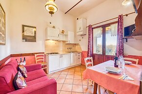 Rosehip apt with shared pool