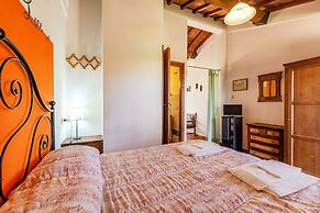 Thyme Apt With Shared Pool