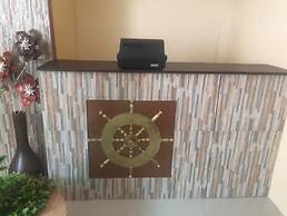 OYO 742 Blythe 888 De Jardin Transient House