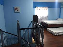 OYO 742 Blythe 888 De Jardin Transient House