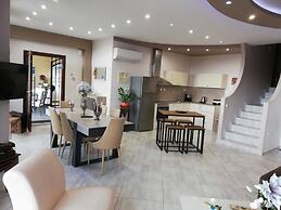 Endless Blue/luxury Apartment