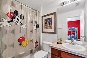 Vibrant Home With Spacious Pool Home and Free Waterpark! #5wh723