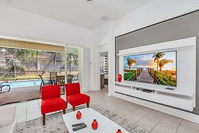 Vibrant Home With Spacious Pool Home and Free Waterpark! #5wh723