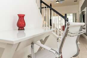 Vibrant Home With Spacious Pool Home and Free Waterpark! #5wh723