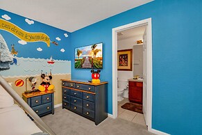 Vibrant Home With Spacious Pool Home and Free Waterpark! #5wh723