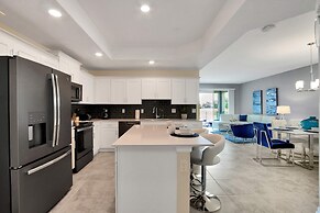 Posh and Spacious 3BD Condo With Patio, Pond View and Close to Disney!