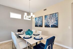 Posh and Spacious 3BD Condo With Patio, Pond View and Close to Disney!