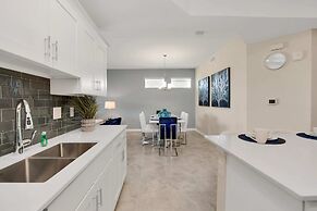 Posh and Spacious 3BD Condo With Patio, Pond View and Close to Disney!