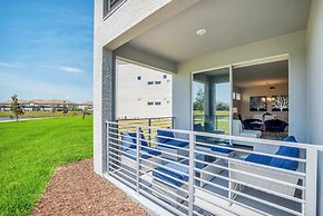 Posh and Spacious 3BD Condo With Patio, Pond View and Close to Disney!