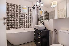 Charming Apart/surrounded by Forest/relaxing/wifi