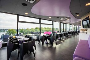 Prize by Radisson, Bonn City