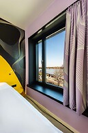 Prize by Radisson, Bonn City