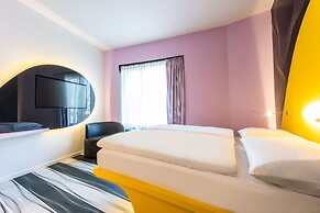 Prize by Radisson, Bonn City