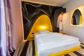 Prize by Radisson, Bonn City