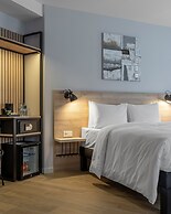 KONTRAKT Boutique Hotel