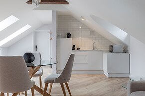 KONTRAKT Boutique Hotel