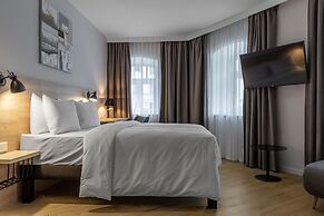 KONTRAKT Boutique Hotel
